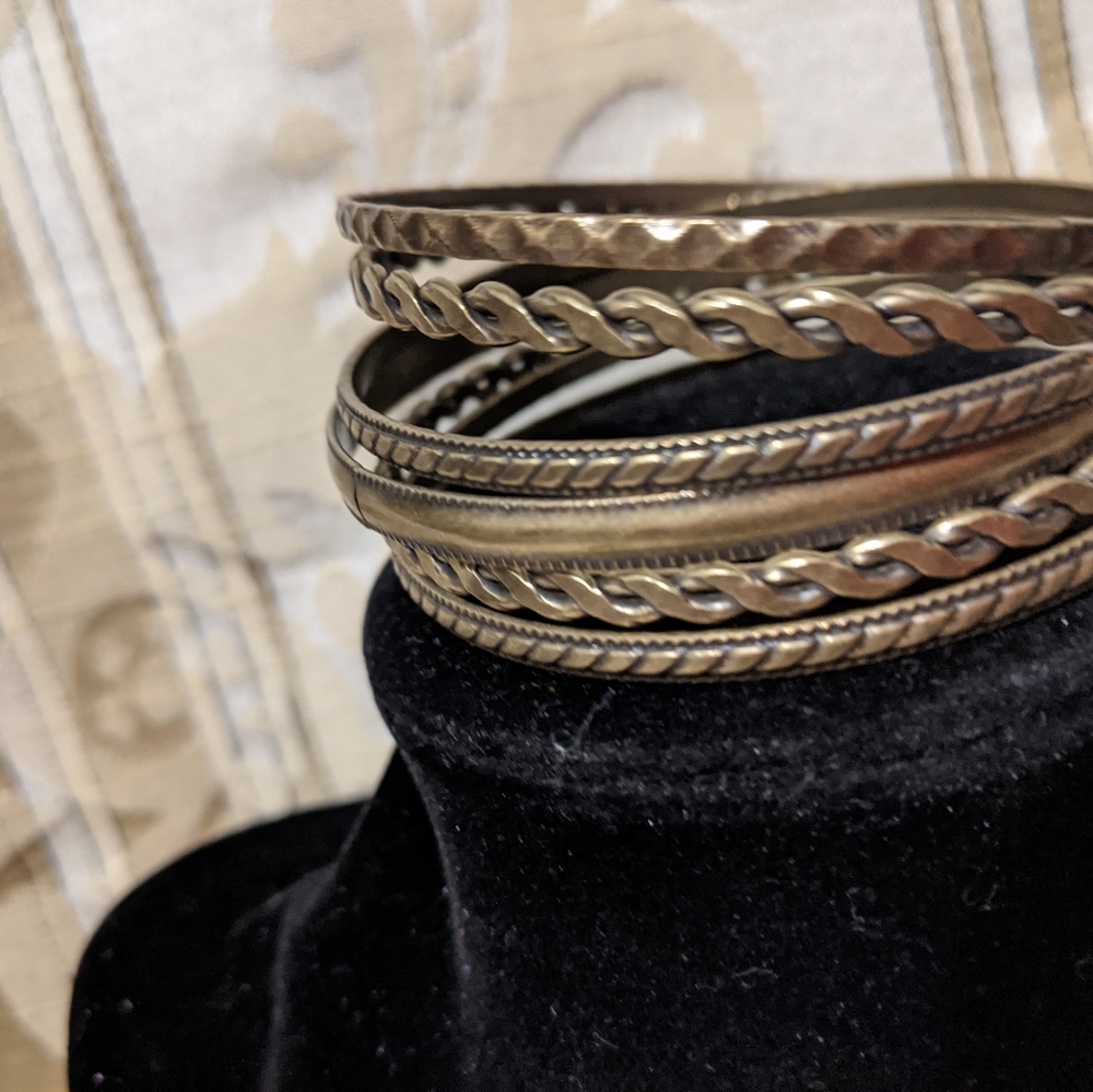 Bracelets - Picture 3 of 3
